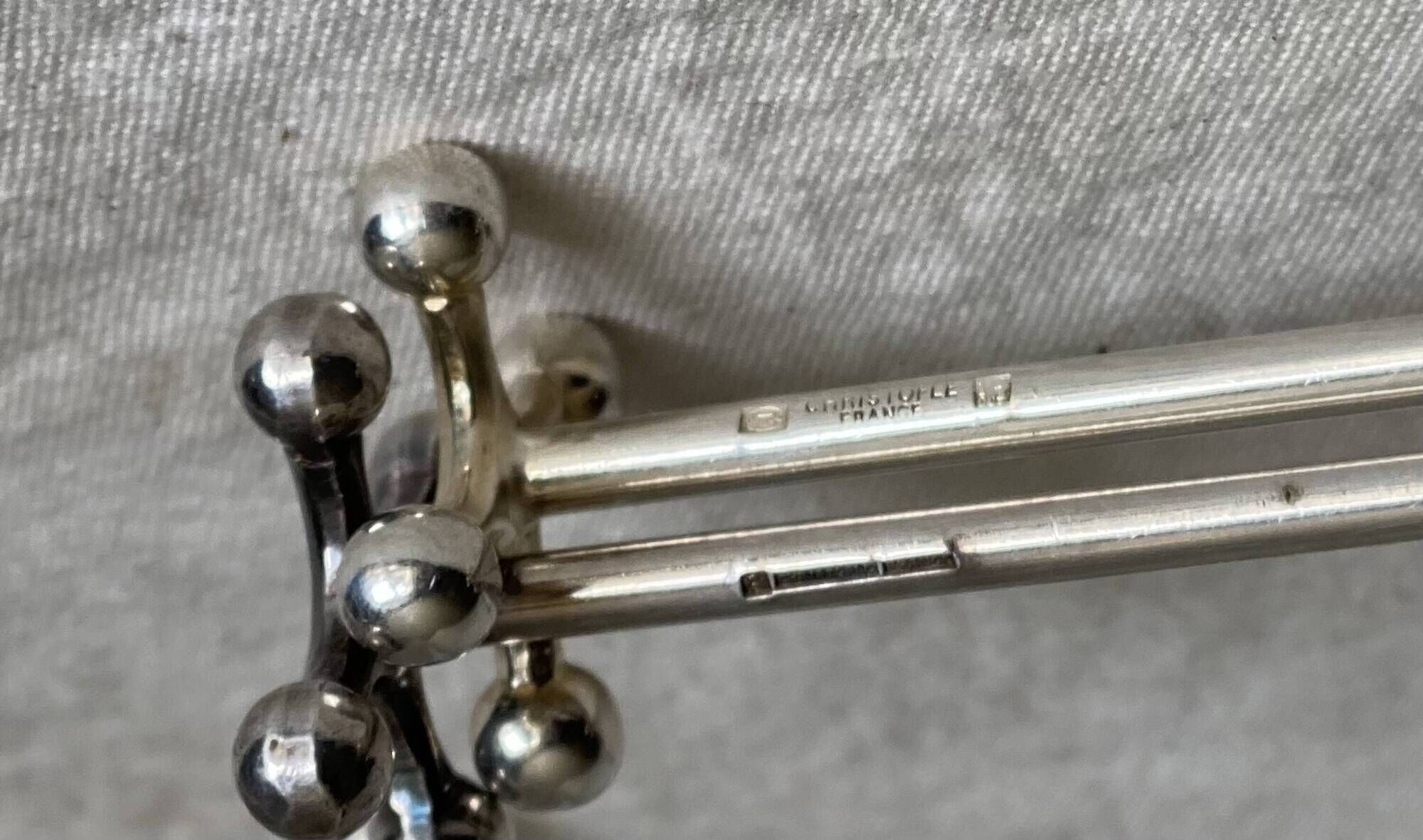 Service de 6 porte-couteaux modernistes christofle métal argenté