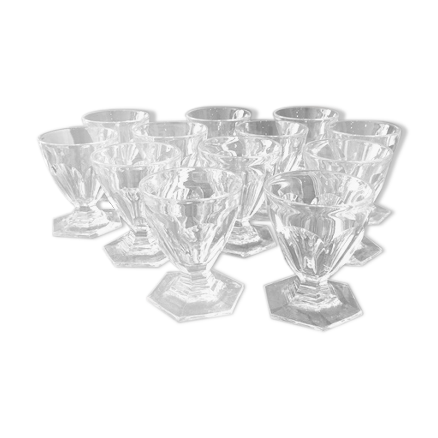 Suite de 12 verres à porto baccarat modèle Harcourt