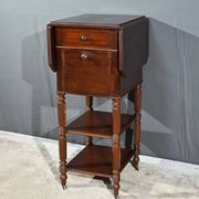 Petite table à volets en acajou, maison lemarchand, a. lemoine – milieu xixe