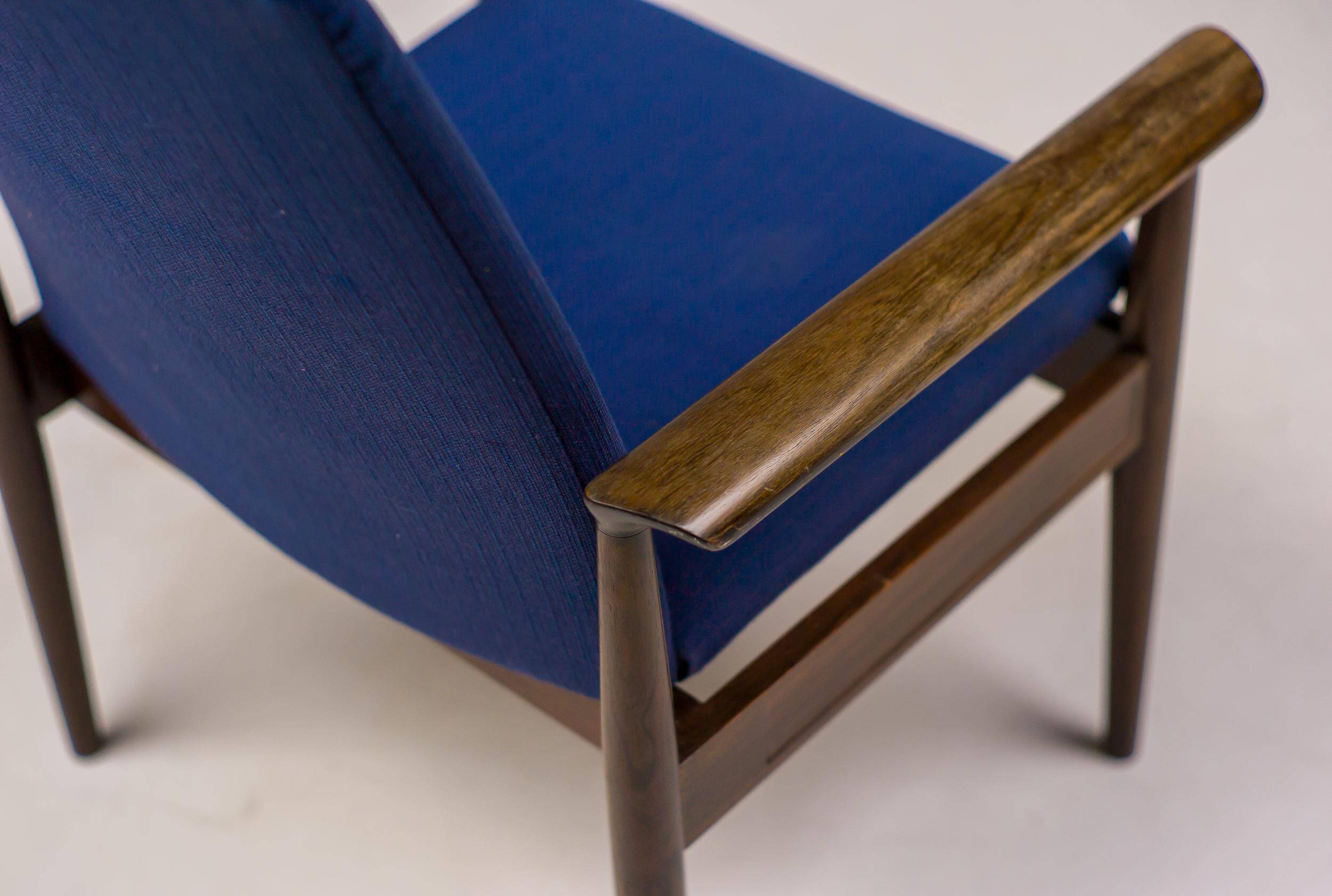 Diplomat chair by Finn Juhl 1960 in rosewood