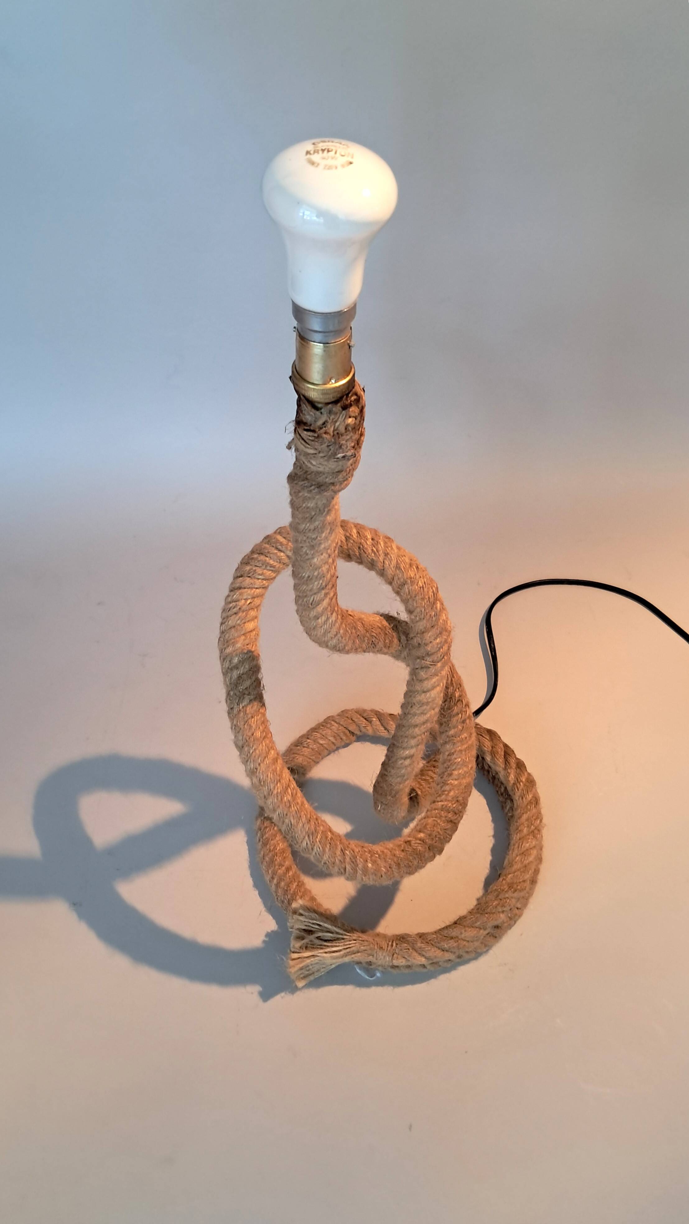 Lampe serpentine corde Vintage.