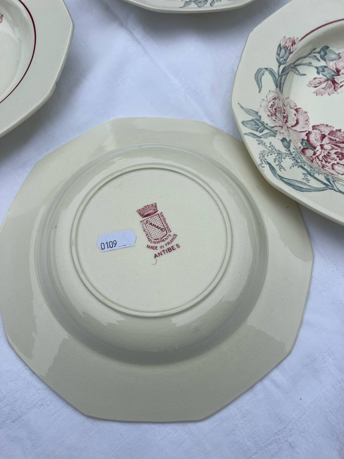 Saint Amand plates "Antibes"