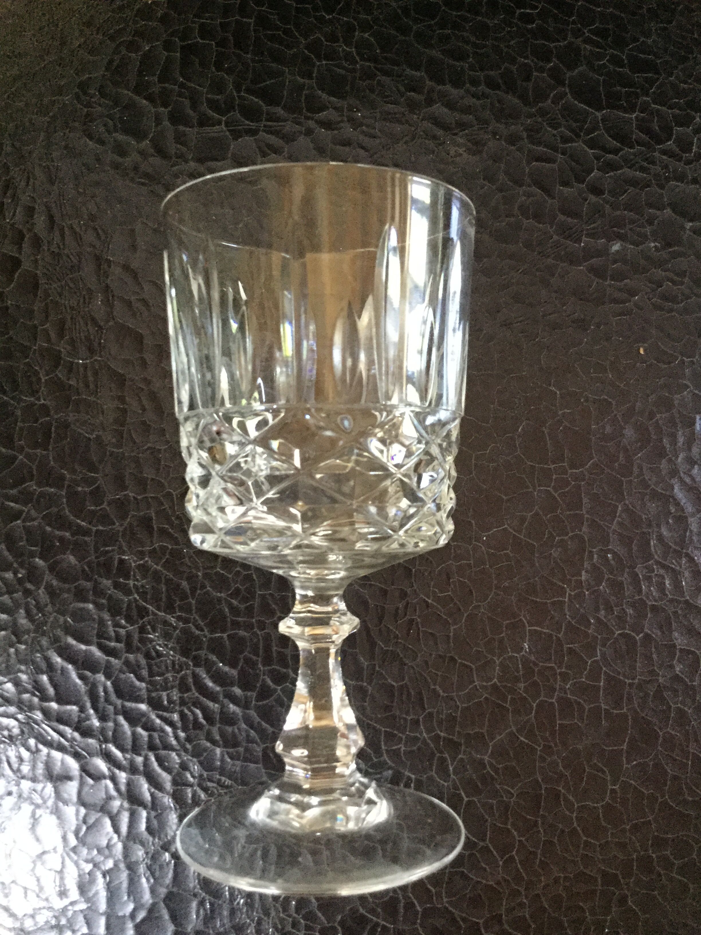 5 vintage 70s stemware