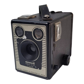 Brownie Six20 Camera