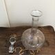 Carafe française en verre ciselé