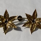 Hollywood regency brass floral wall sconce by Willy Daro