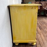 Yellow parisian buffet