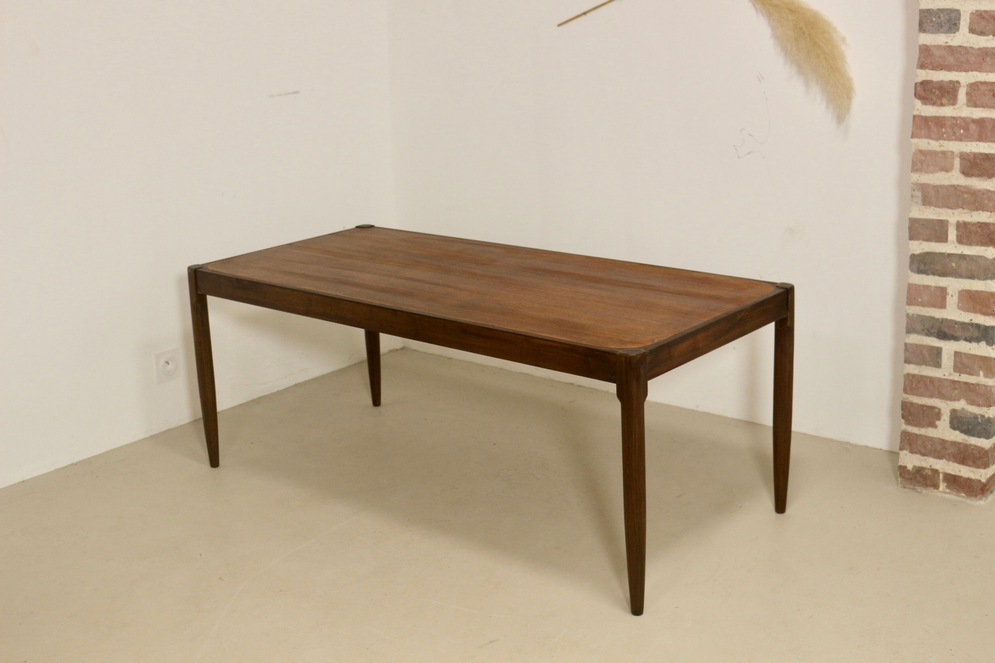 Scandinavian teak coffee table year 60 : Ref : Rosy