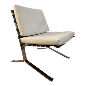 Jocker easy chair by Olivier Mourgue