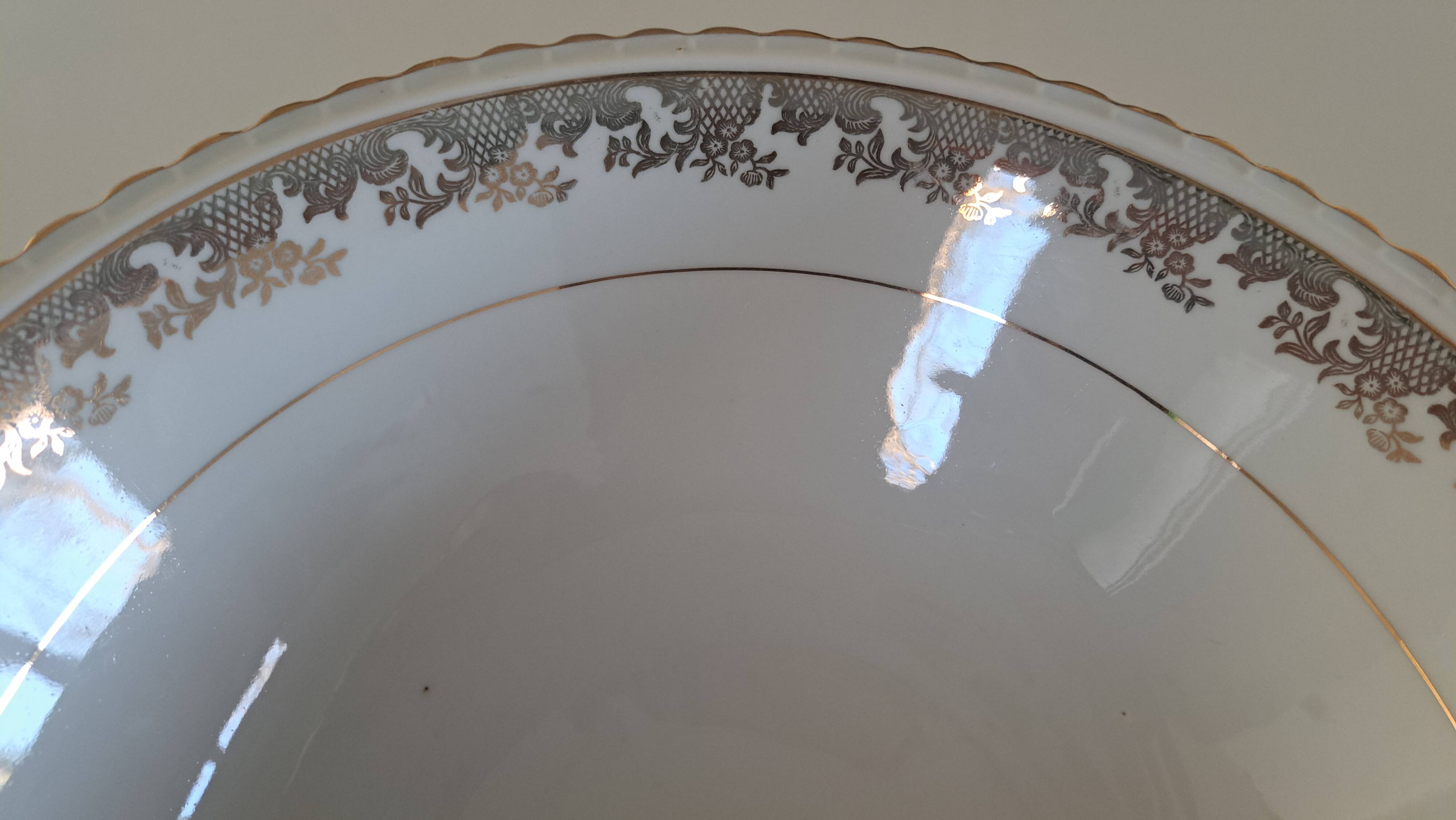 Limoges porcelain salad bowl ADP Royal