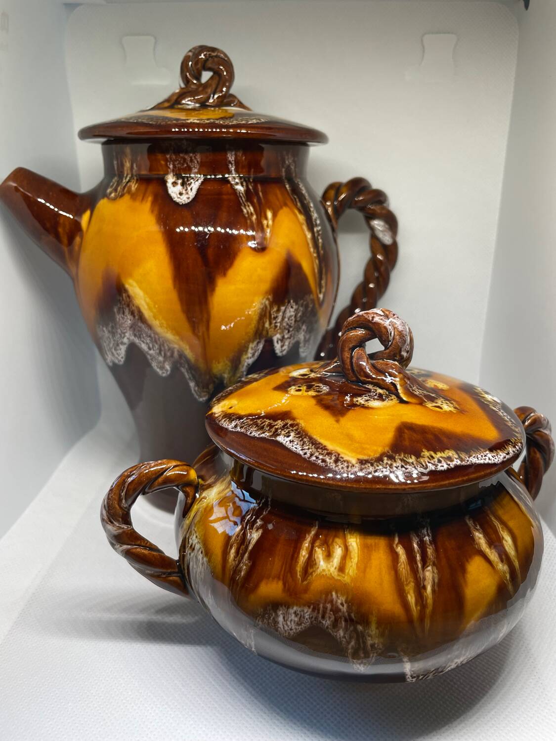 Teapot and sugar bowl set Vallauris