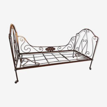Old wrought iron bed - 19th century