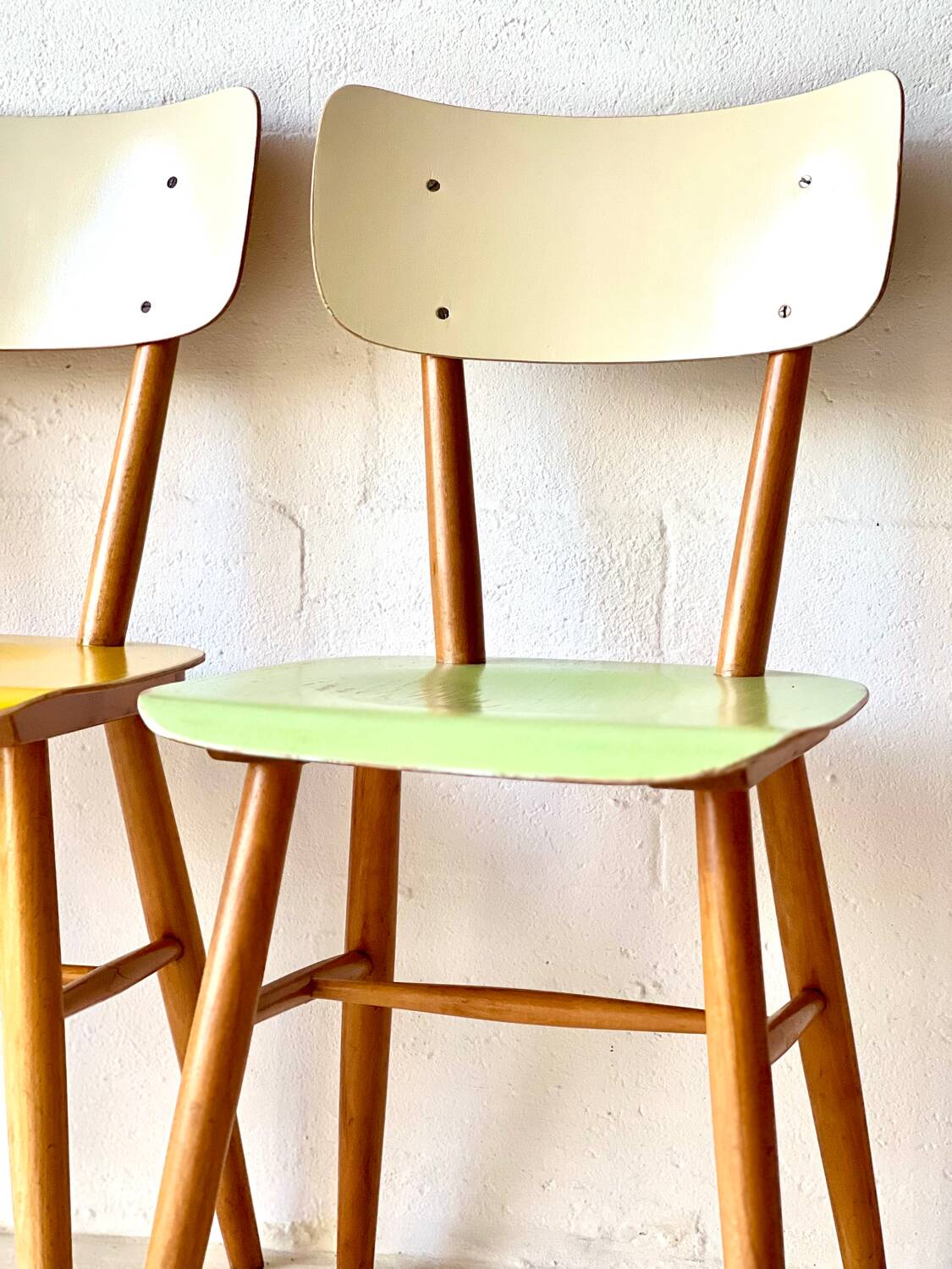 Chaises de salle à manger de Ton, années 1950.