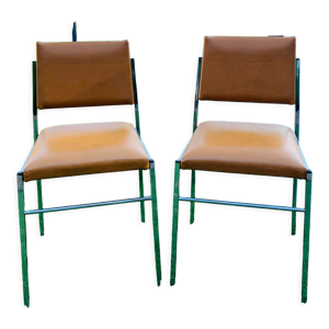 Paire de chaises années 70 cuir