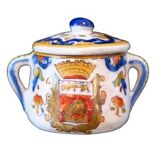 Sucrier ancien de Rouen décoré des armoiries de Saint-Nazaire