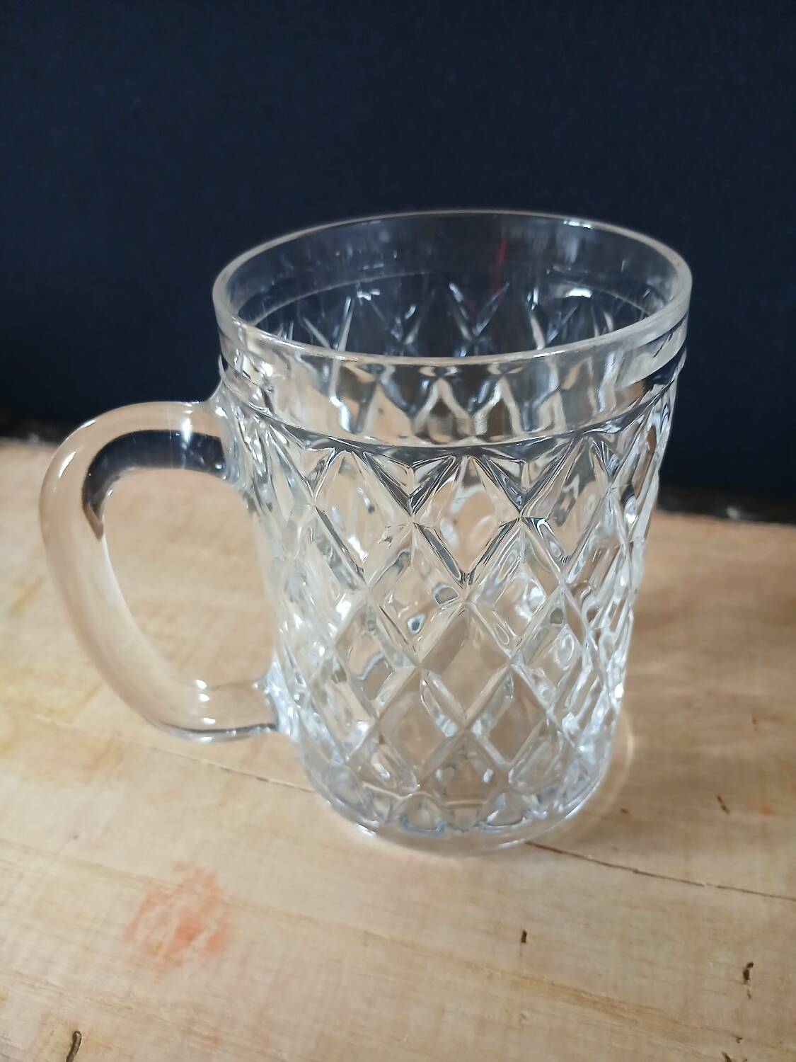 8 antique chiseled glass glasses / mugs