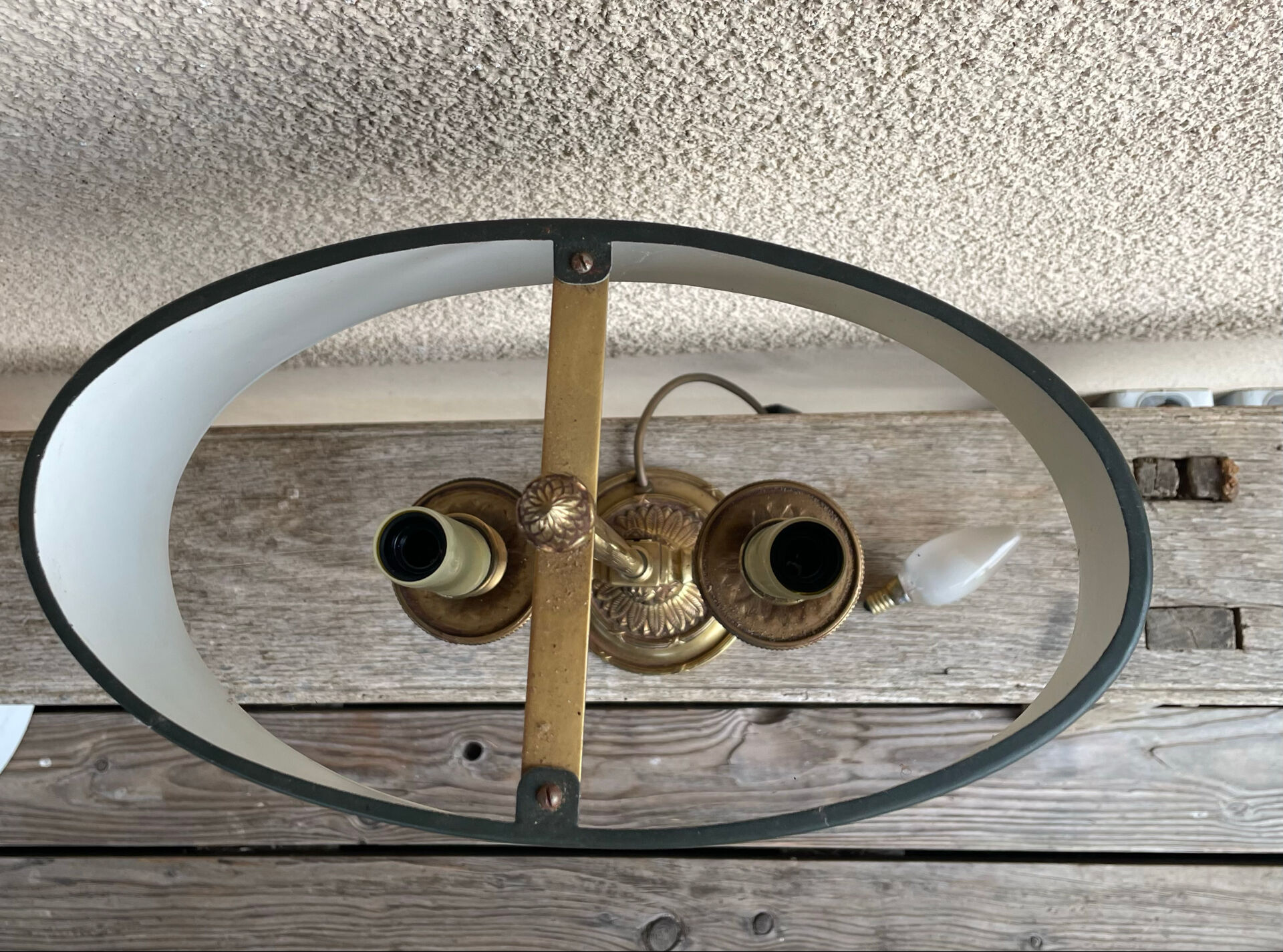 19th-century bouillotte lamp in solid bronze