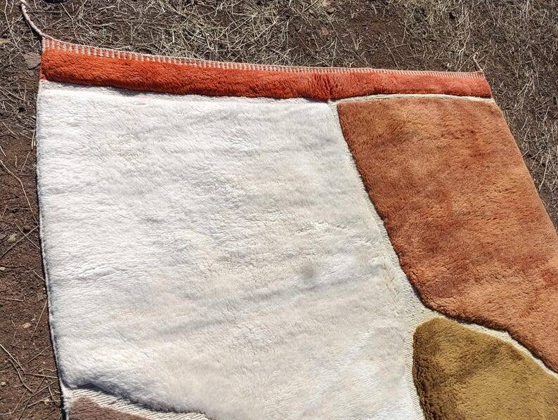 Moroccan Berber rug Mrirt 300 × 200 cm – thick wool, abstract pattern