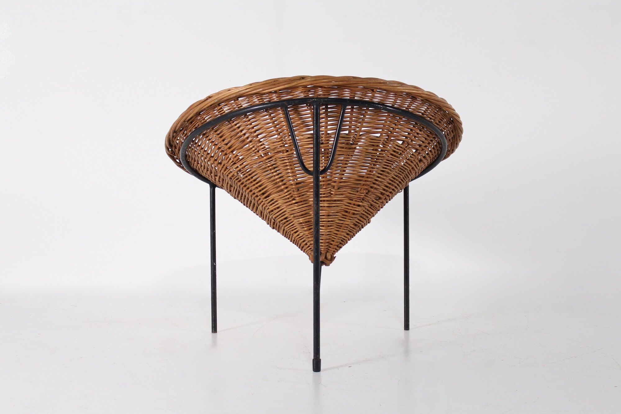 Roberto Mango Rattan Sunflower Chair