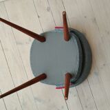 Chaise pieds compas