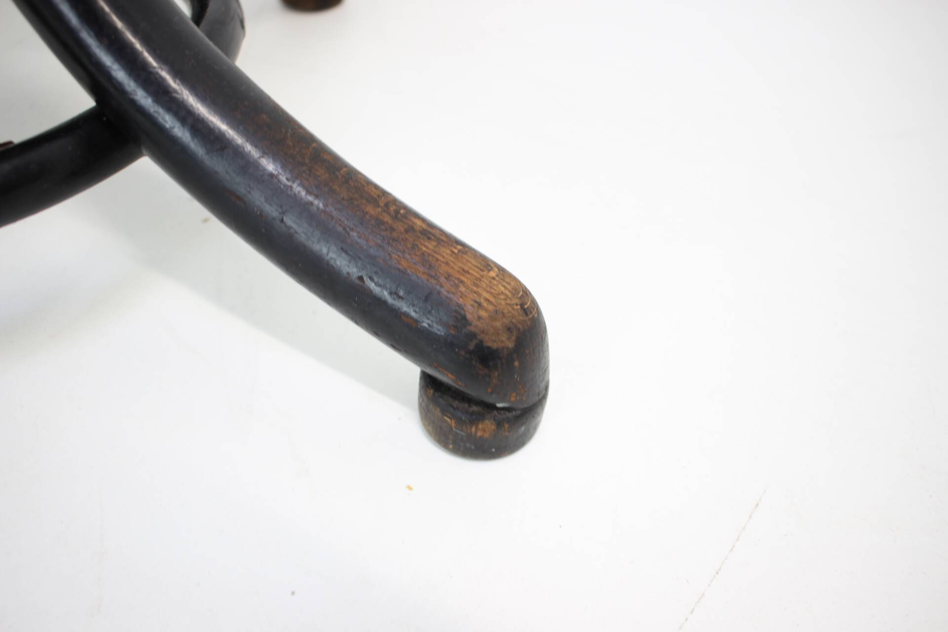 Piano Stool Thonet Nr.1, 1920s