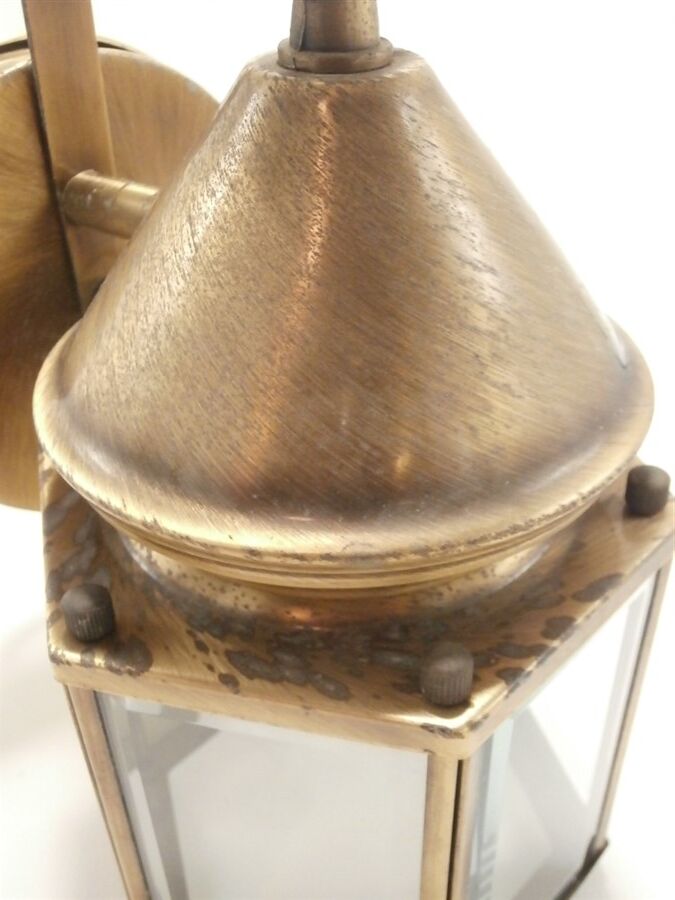 Lantern sconce