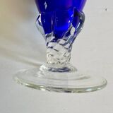 Soliflore ancien en verre bleu