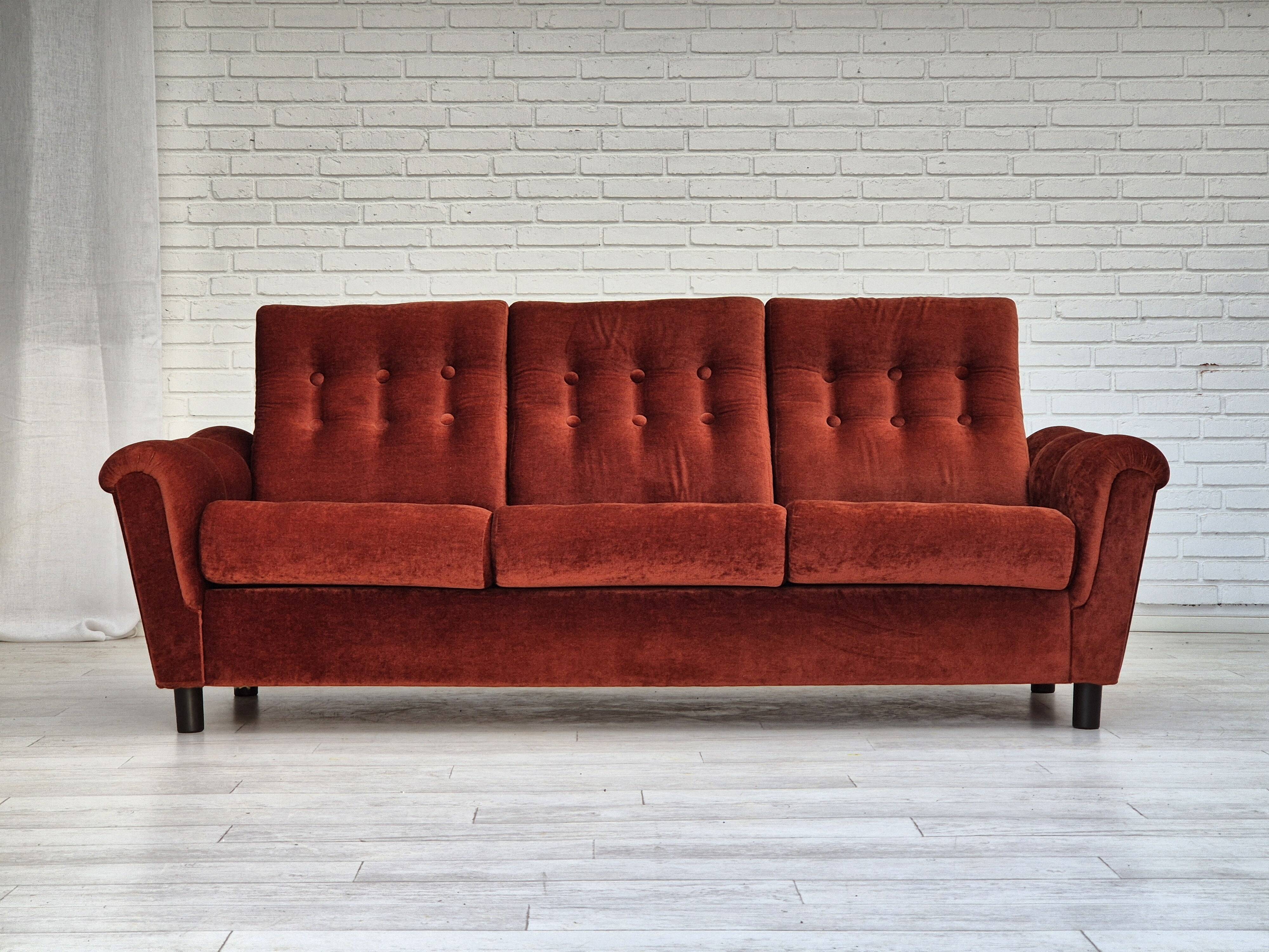 Années 1980, canapé danois 3 places