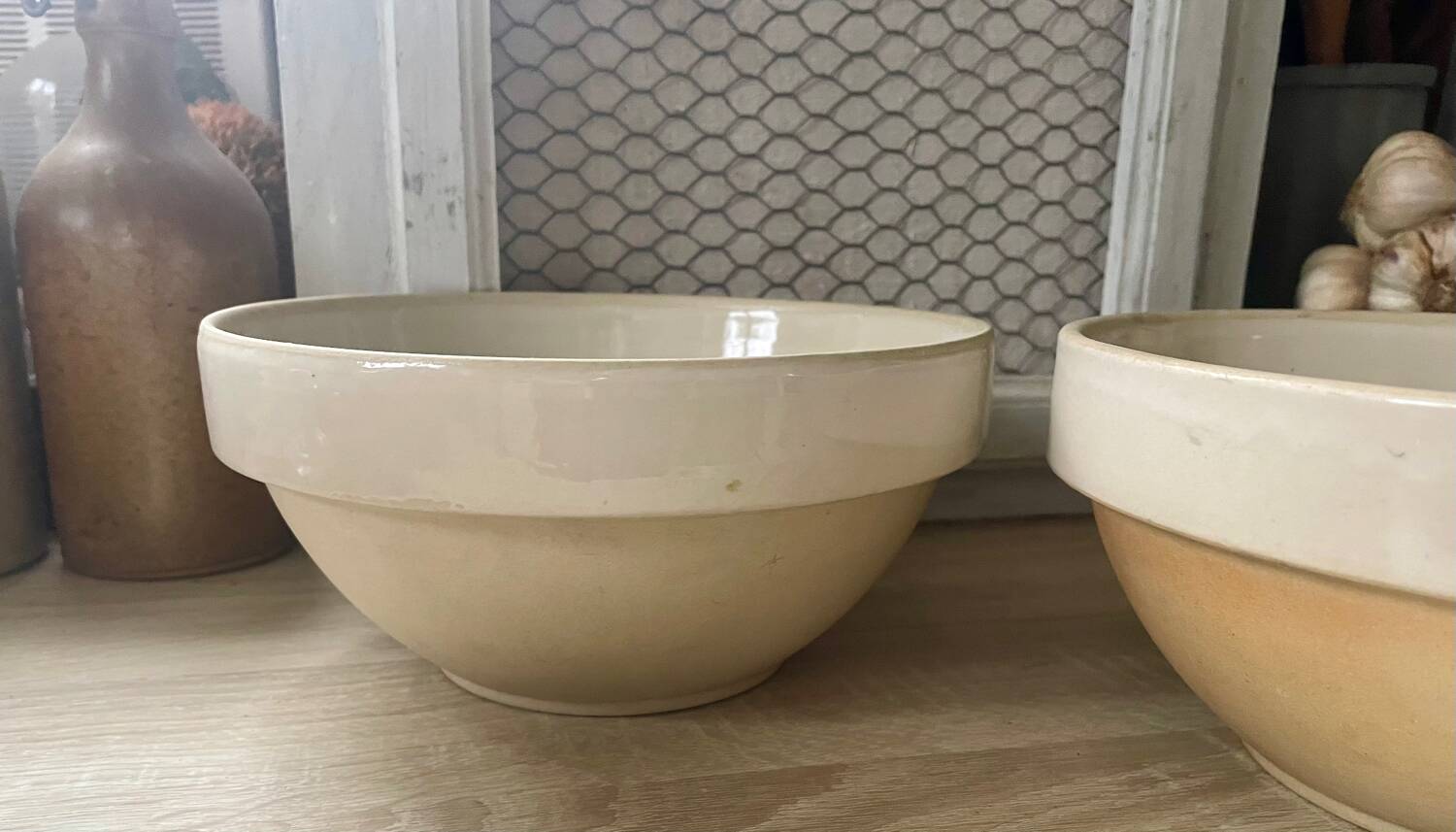 Set of two 2.5l salad bowls in vintage Digoin stoneware