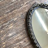 Miroir chaine brutaliste en fer battu 1960 h55cm