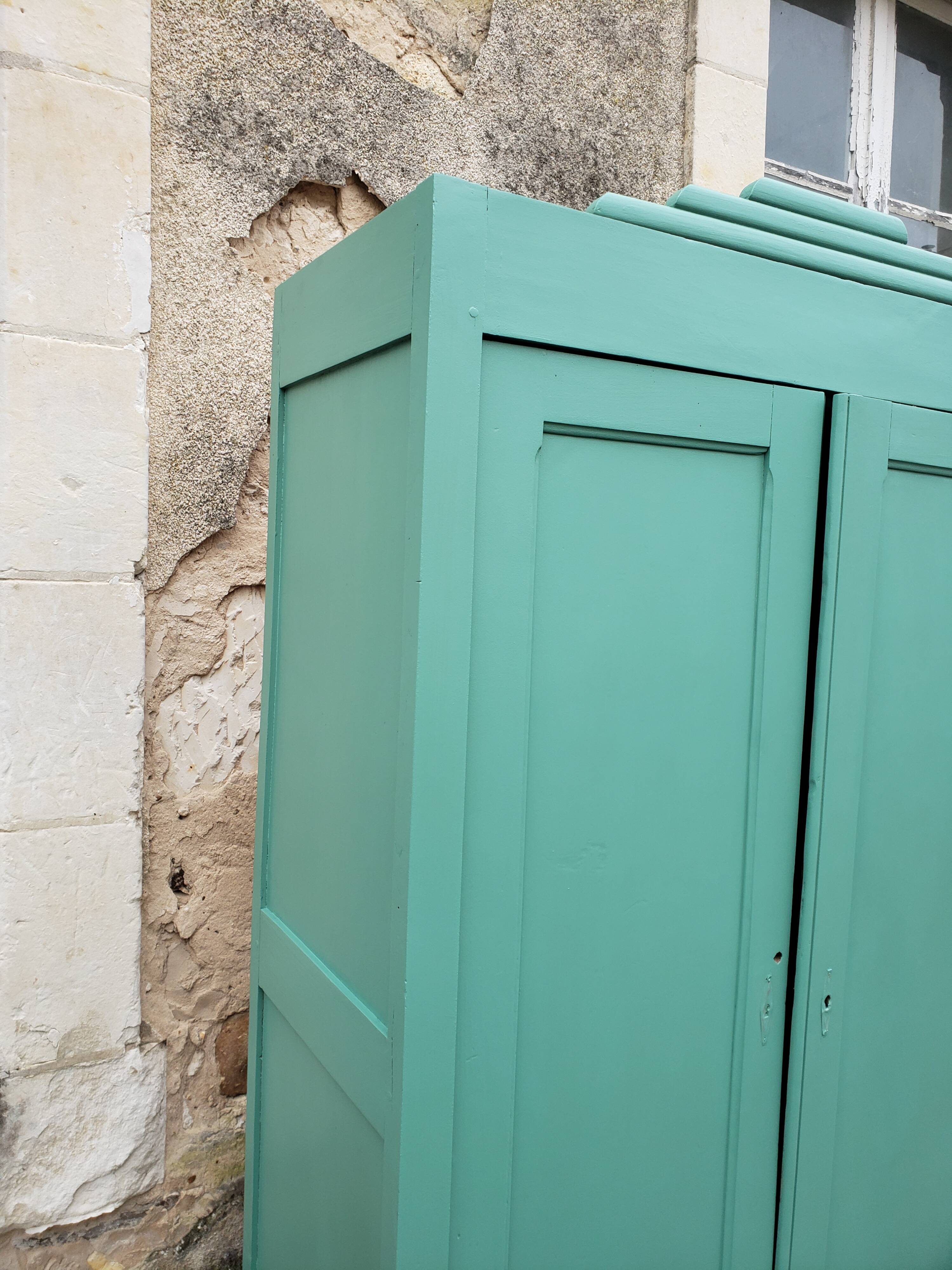 Parisian wardrobe patina green "favourites"