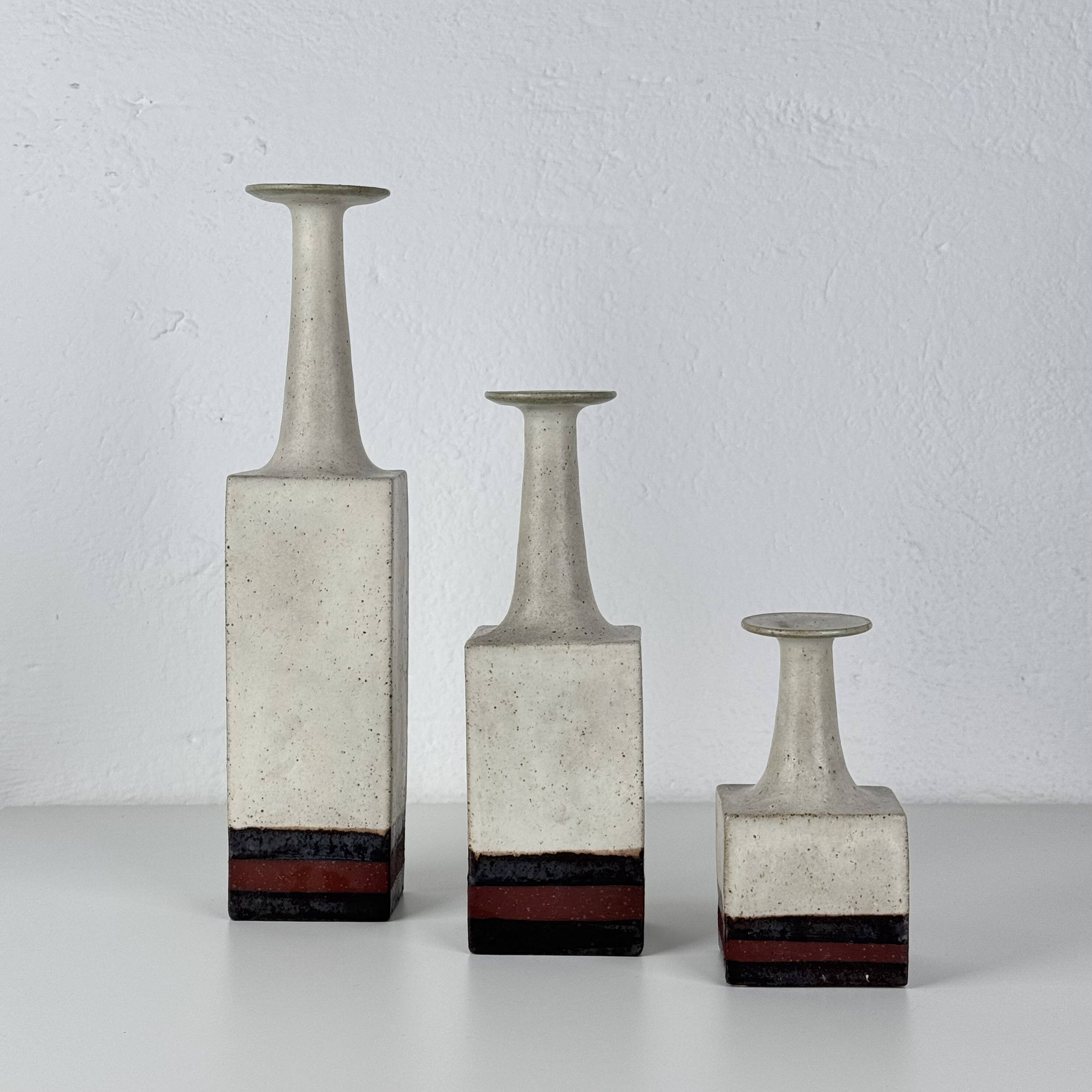 Rare Bruno Gambone Ceramic Monofiore Vase Trio, Italy – Mid-20th Century