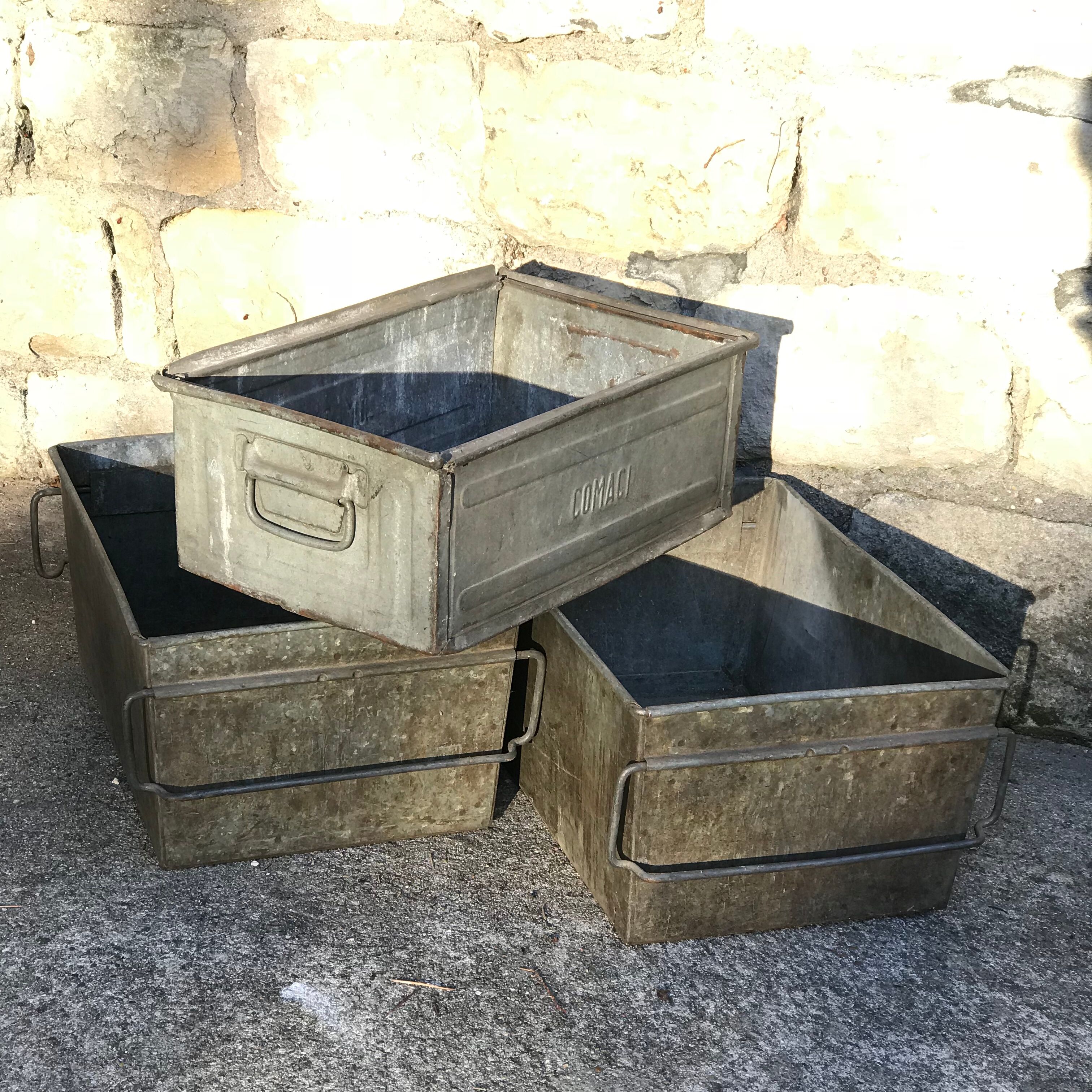 Industrial locker metal galvanized with handles