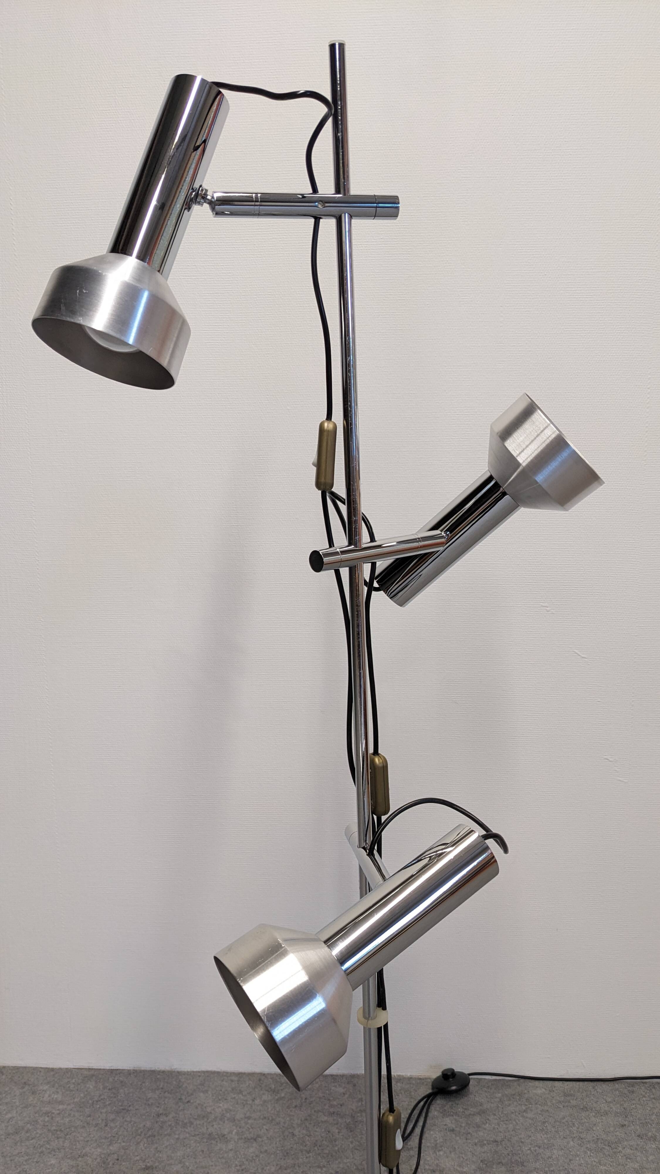 Three-spot floor lamp in chrome metal by Philips, Netherlands circa 1970.