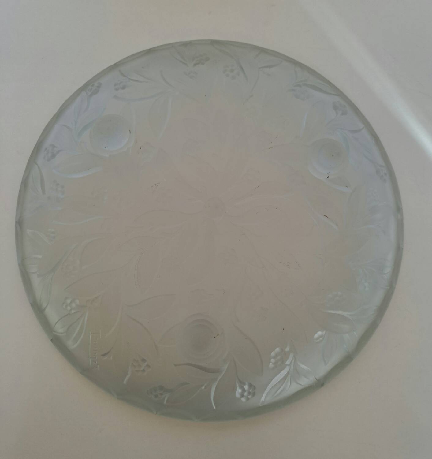Art Deco opalescent glass bowl signed Espaivet