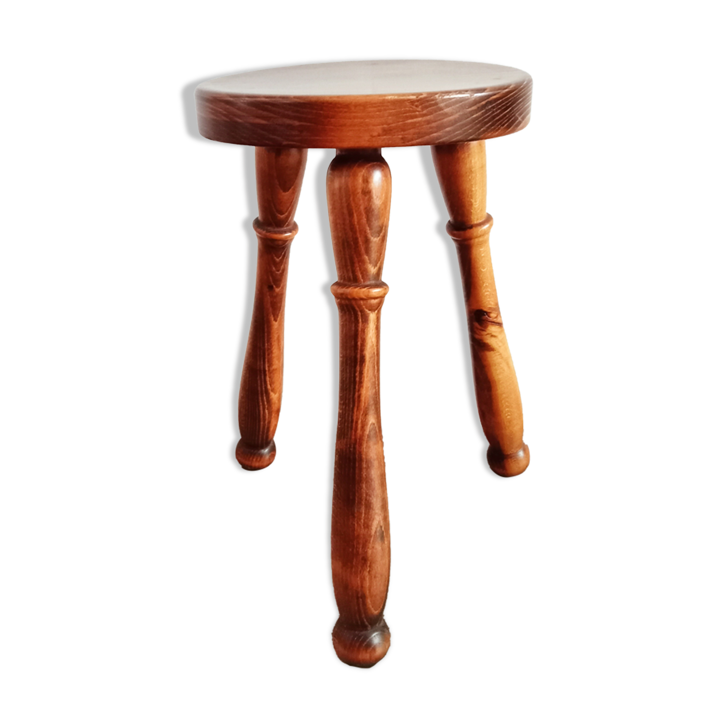 Tripod stool