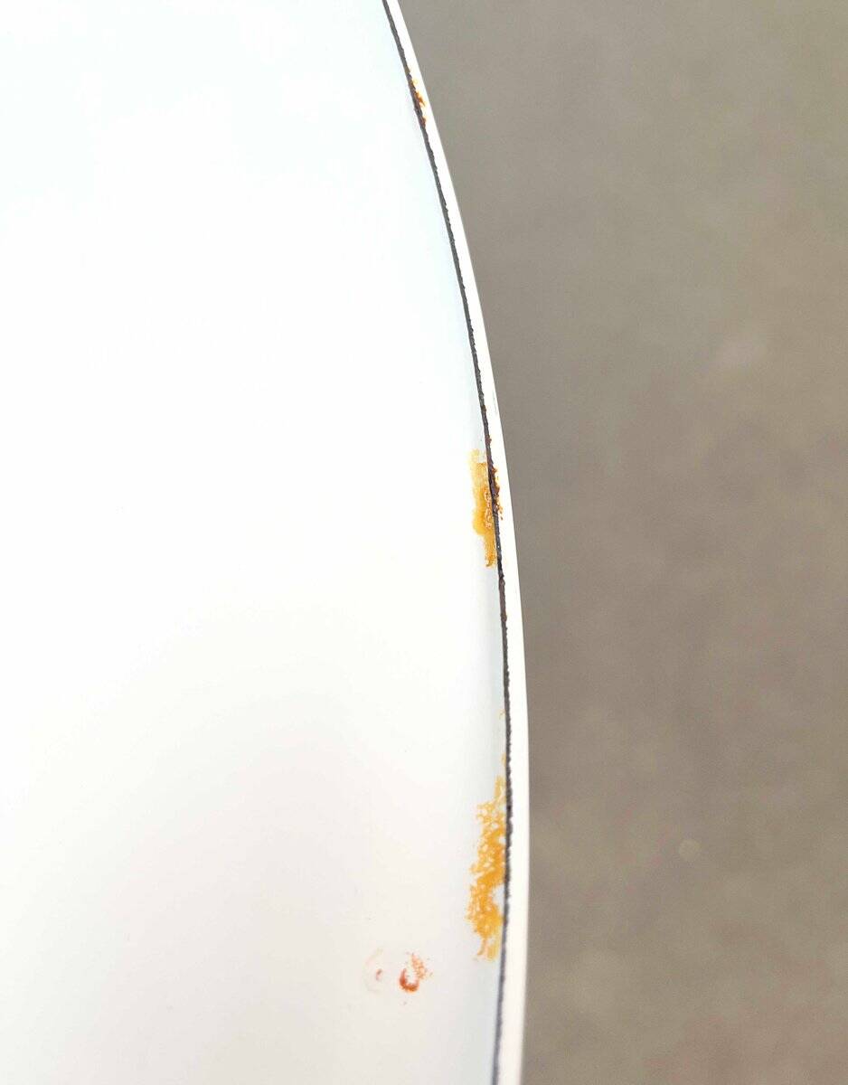 Modern Danish enamel pendant lamp from the mid-century by Louis Poulsen, 1960s.