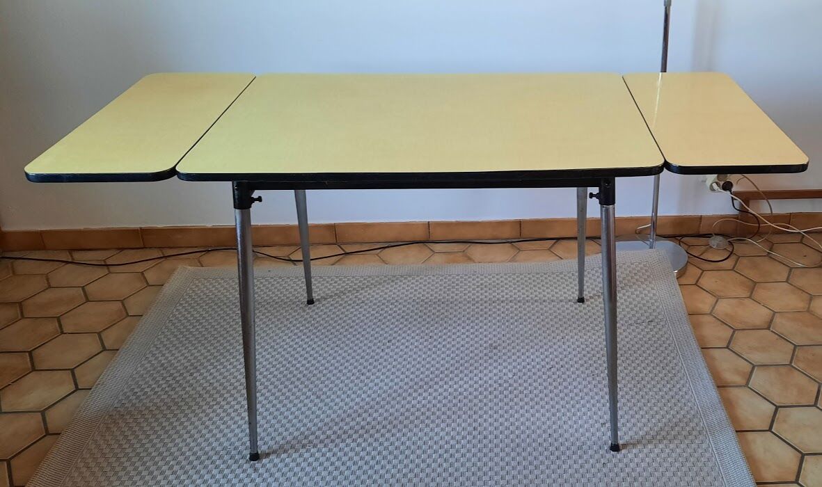 Vintage formica table