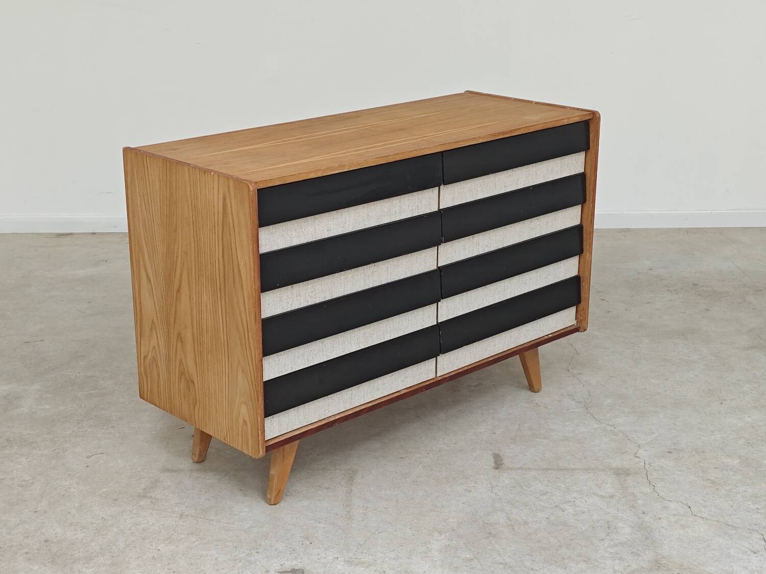 Wooden commode U 453 black and white by Jiri Jiroutek for Intérier Praha