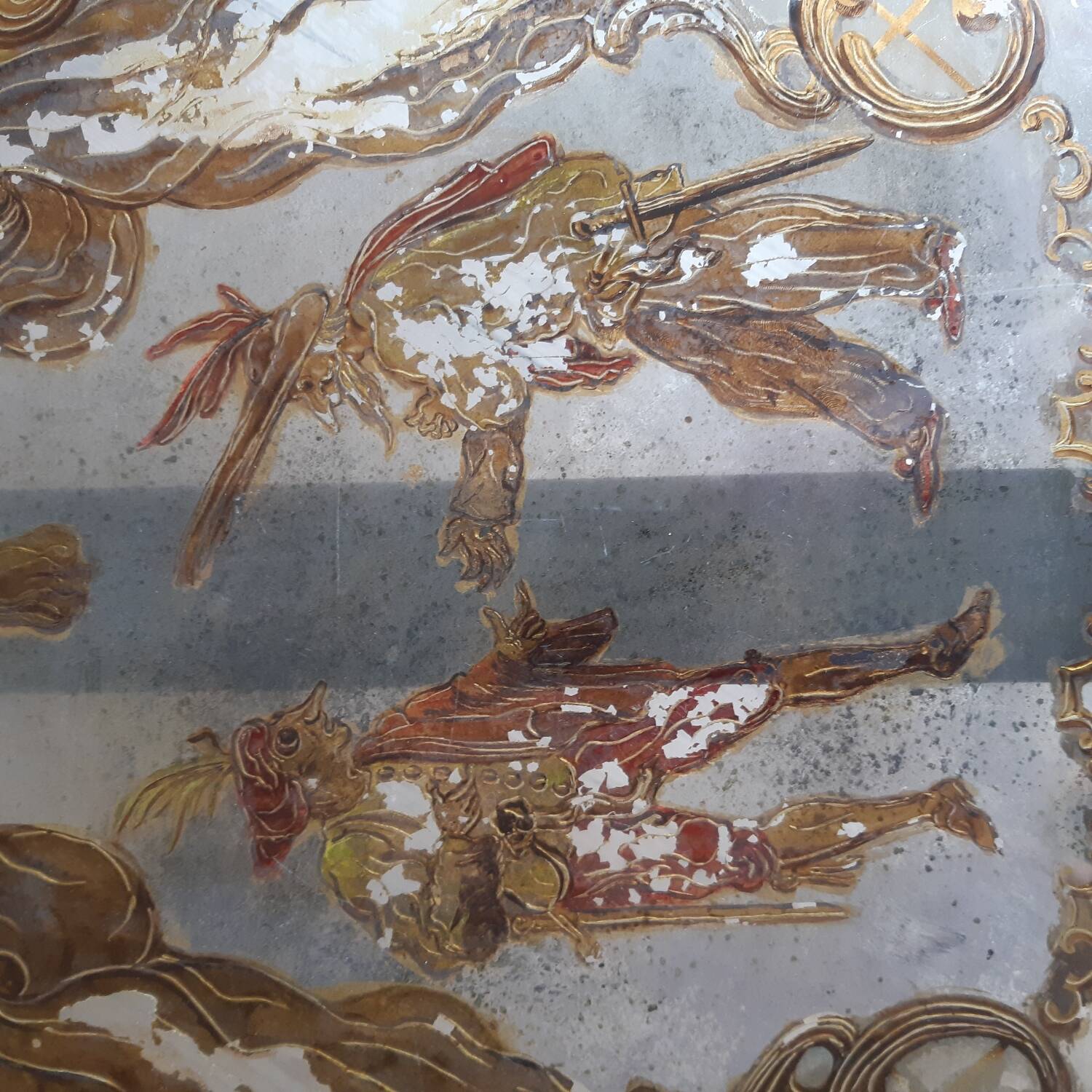 Églomisé glass coffee table