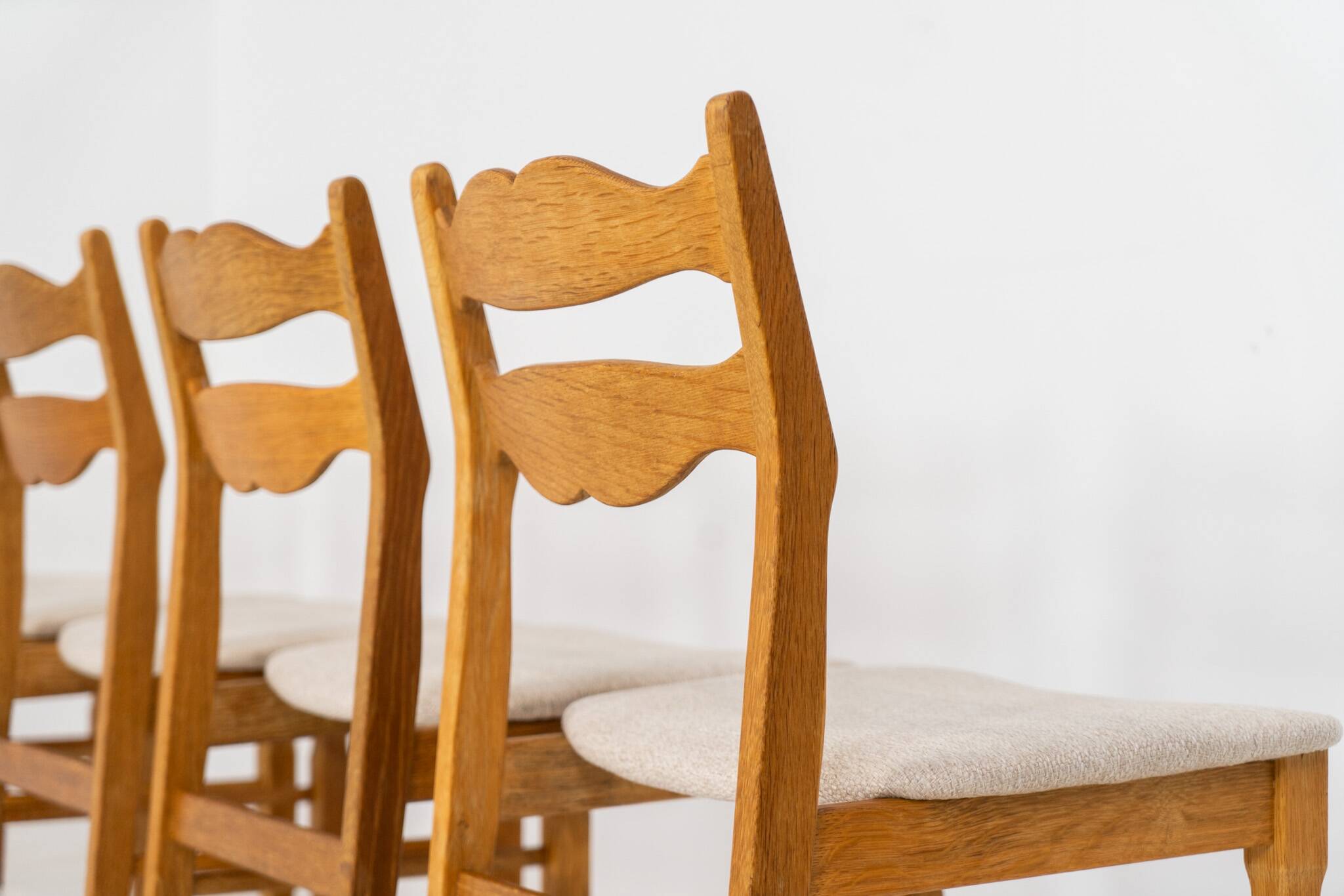 Set of 6 brutalist chairs in oak by Henning Kjaernulf