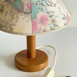 LAMP in Solid Pine Floral Shade VINTAGE