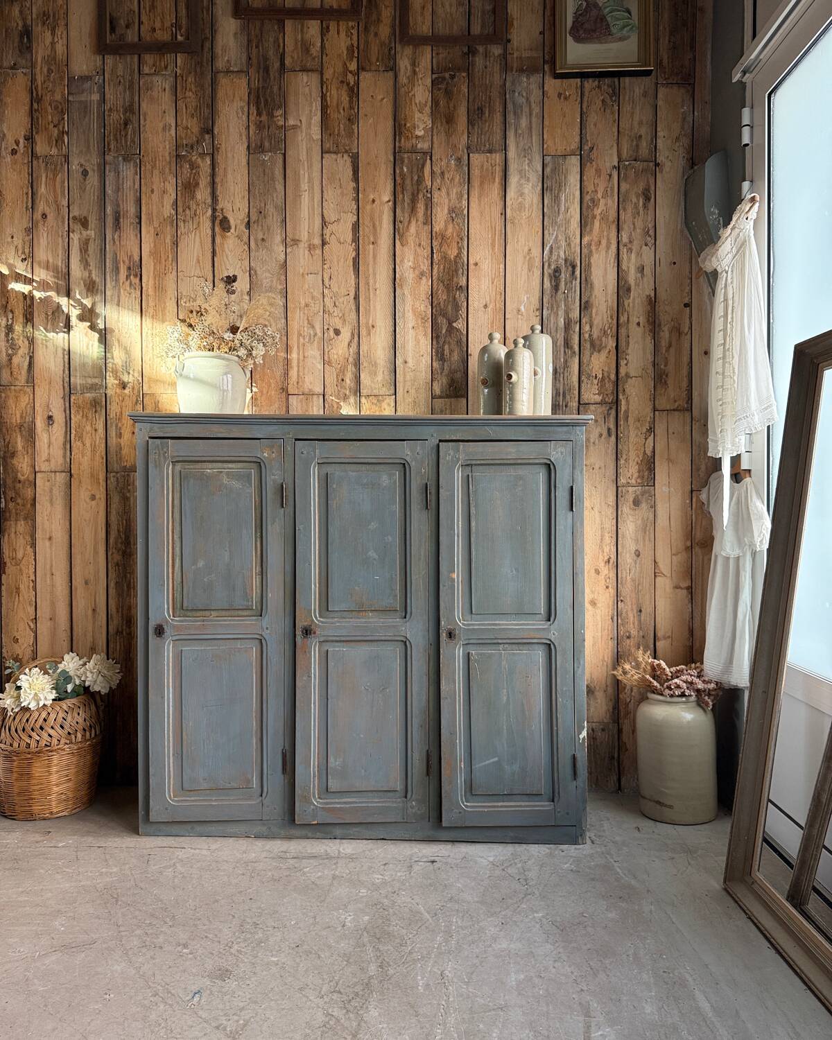 Old three-door workshop cabinet (renovated)