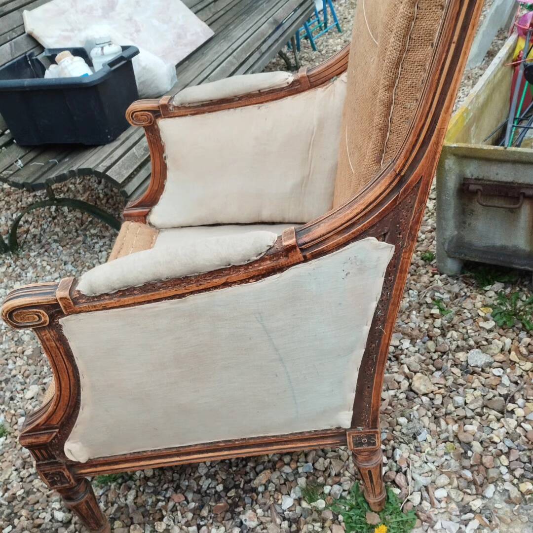 Paire de fauteuils anciens style louis xvi