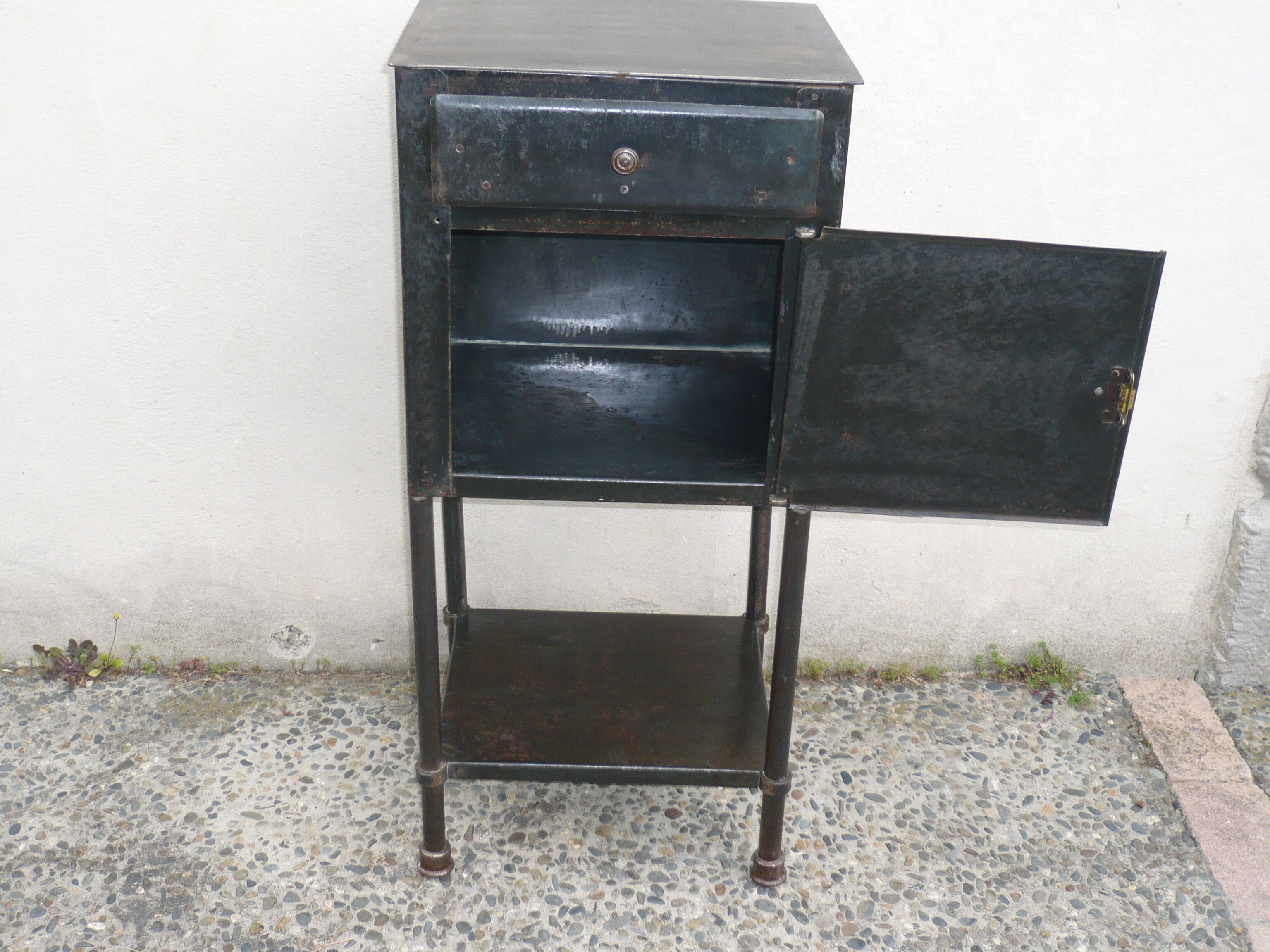Industrial metal bedside