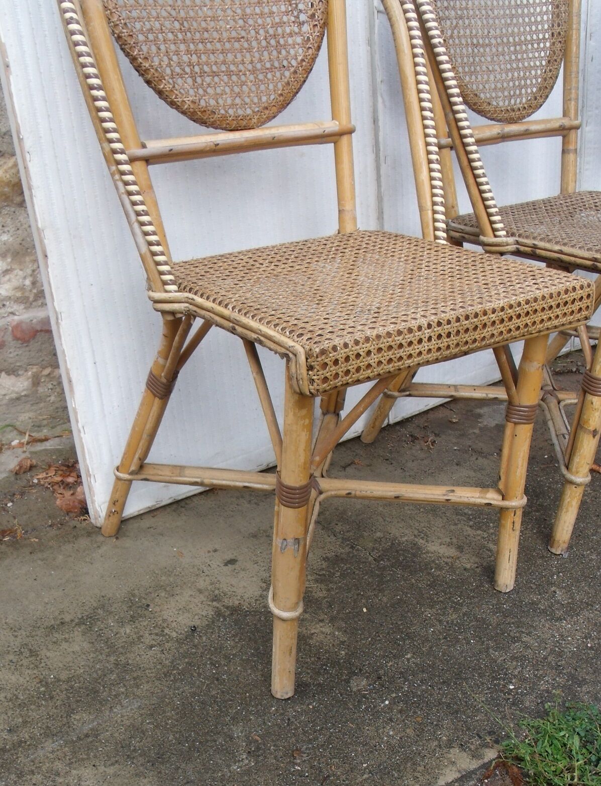 Set of chairs and cannate armchairs of bistro terasse de bar