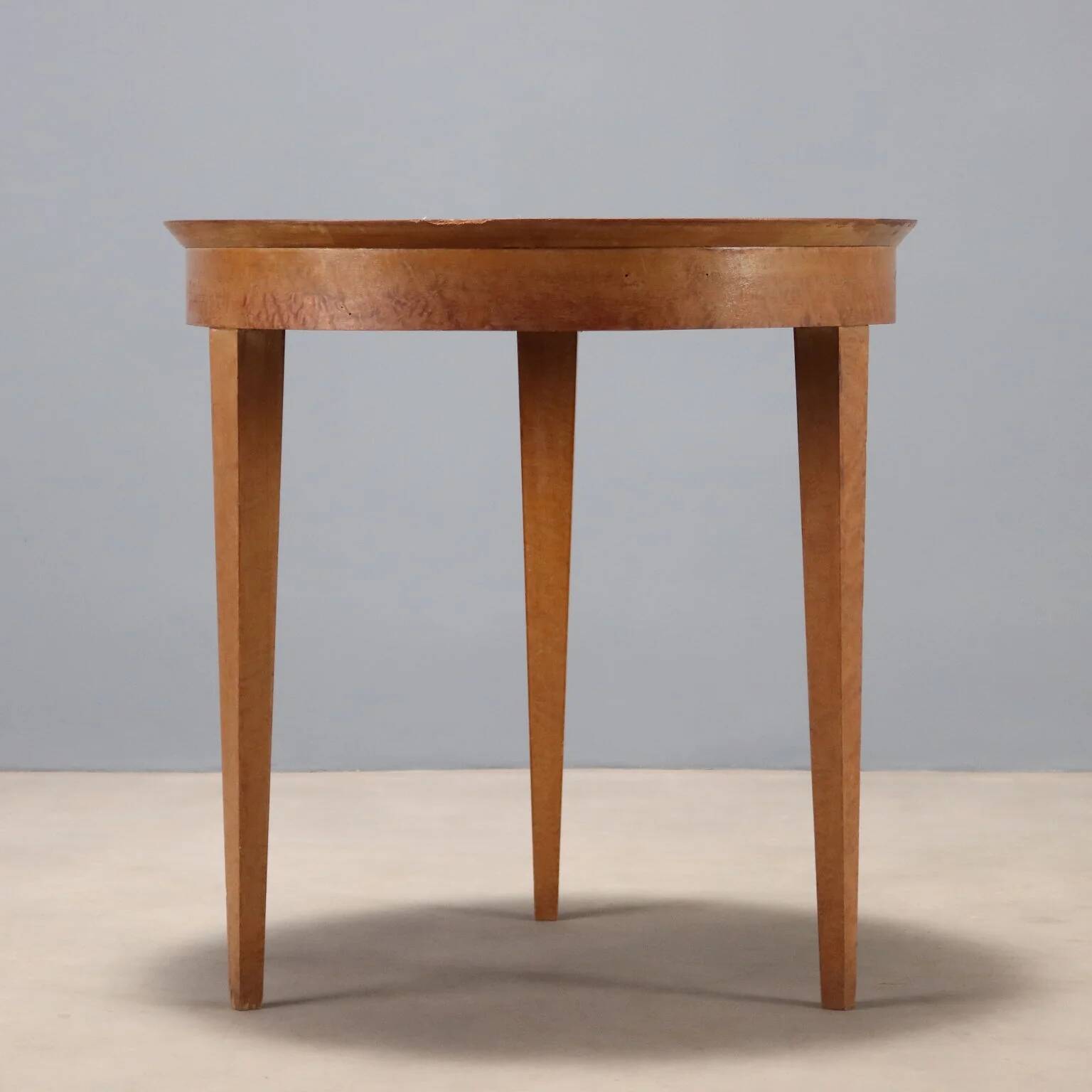 Antique Art Deco coffee table in exotic wood from the 19th century.