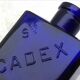 Flacon cadex en verre bleu cobalt