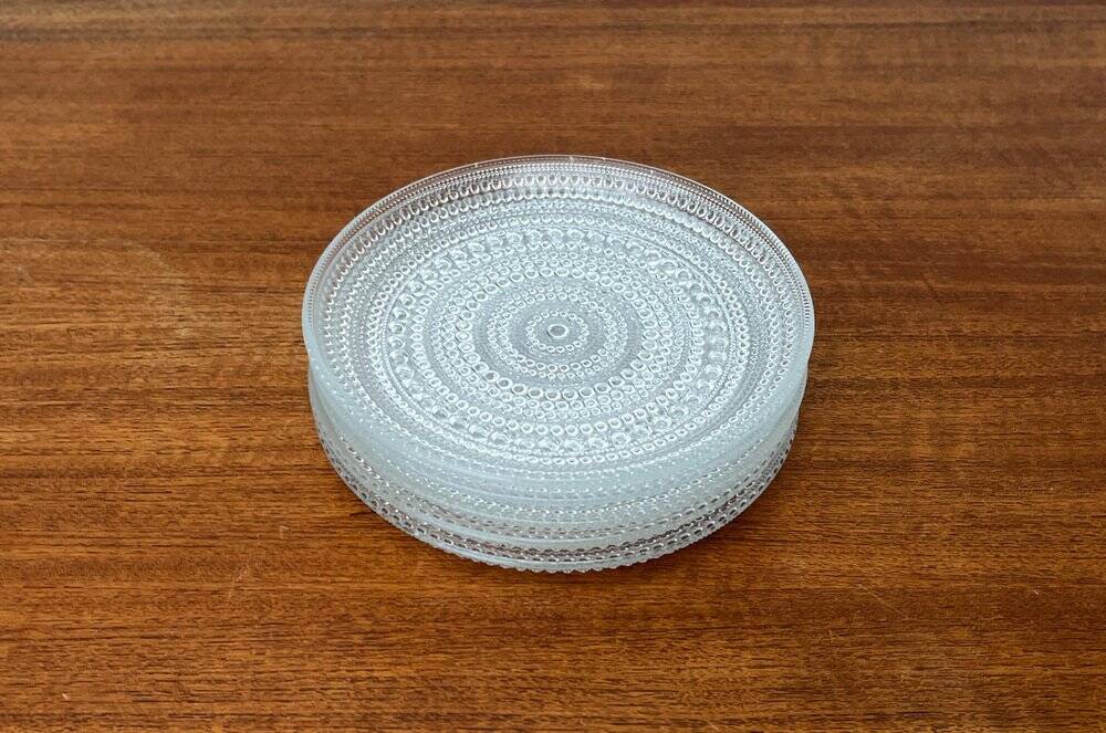 Set of 5 vintage Finnish glass plates from the Kastehelmi series by Oiva Toikka for Iittala.
