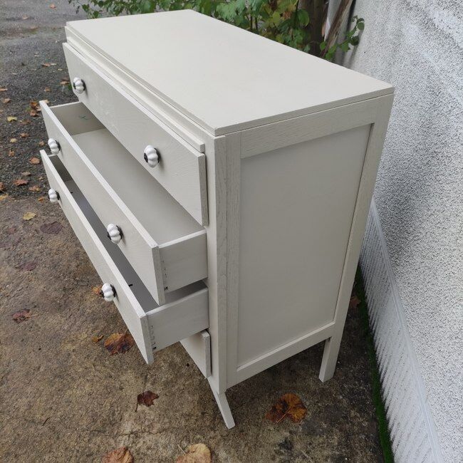 Commode vintage pieds compas